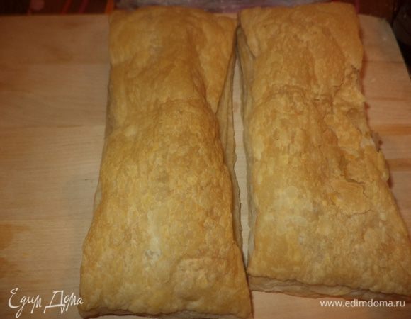 Слойки наши испеклись и остыли