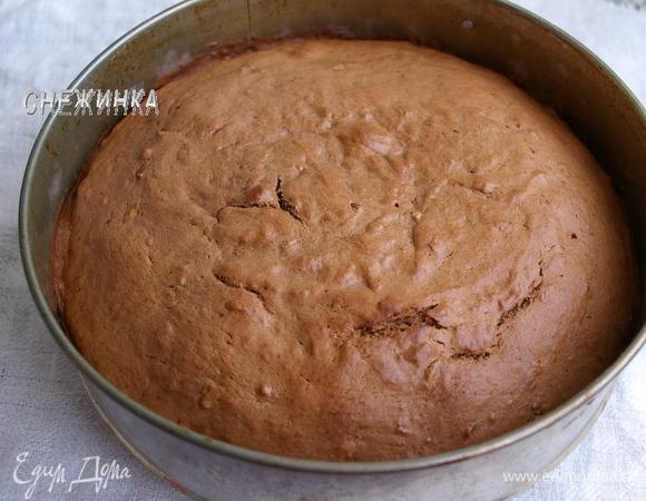 Ставим выпекаться в разогретую до 180С духовку на 35-40 минут, до сухой зубочистки.