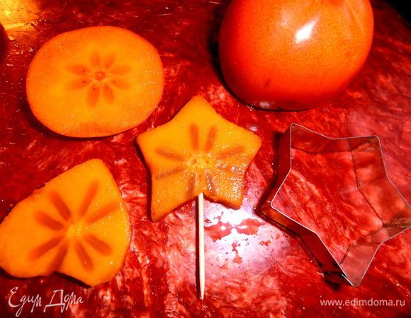 Вырезаем формочкой звезду!