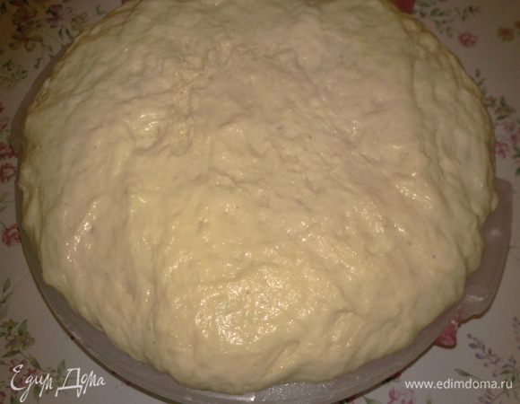 Тесто подошло вновь, оно готово.