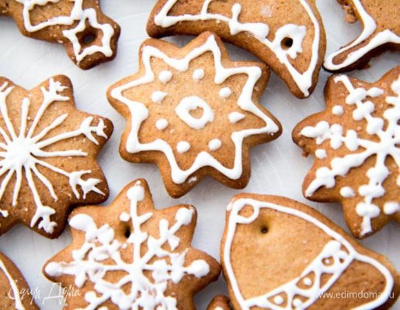 Белковая масса — нескоропортящийся полуфабрикат. Рисунок из нее долго сохраняется на изделиях.
Если массу используют не сразу после приготовления, ее следует покрыть влажной салфеткой во избежание образования корочки на поверхности.