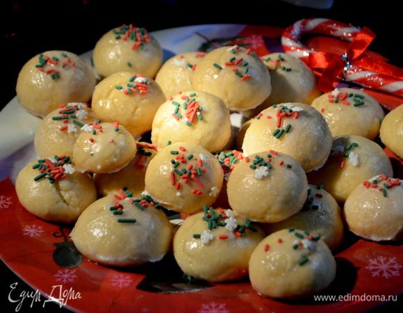 Дать им постоять. По рецепту предлагается до 24 часов. Мы же сразу попробовали. Приятного аппетита!!!