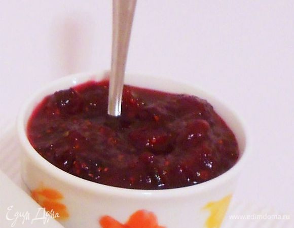 Можно хранить в холодильнике в плотно закрытой баночке 3-5 дней.