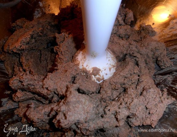 Довольно легко взбивается масса!