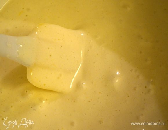 все аккуратно перемешиваем силиконовой лопаткой