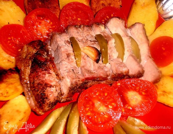 Да,и ещё можно подать к такому мясу банальную горчицу(муж так и ел!).