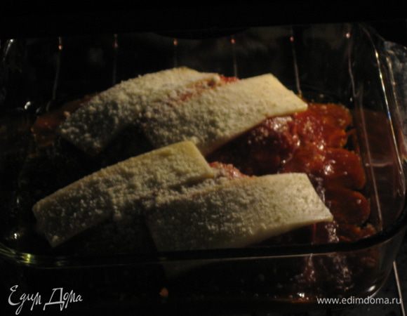 Отравляем курочку в духовку на 30 минут, после того как сыр начал плавиться накрываем фольгой 