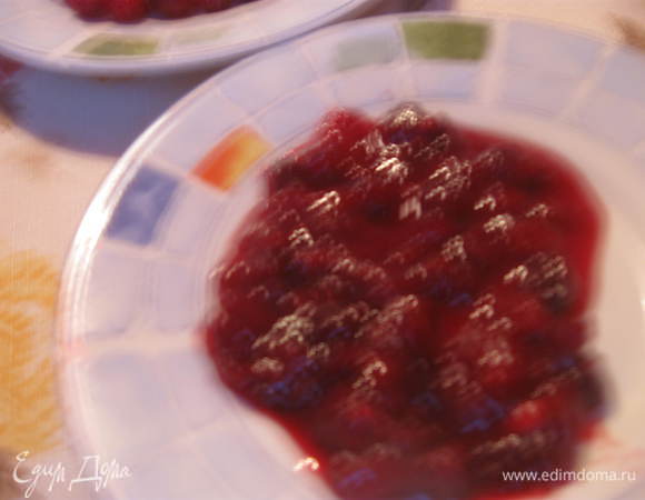  Остудите и  переложите в соусник или другую удобную посуду. Этот соус можно приготовить за 1-2 дня до приготовления рулетов и хранить в холодильнике.