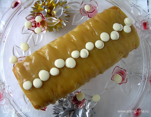 украсить белым шоколадом и подавать! :)
