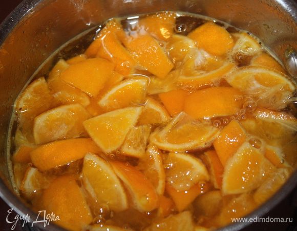 варите на среднем огне 50-60 минут,периодически помешивая.