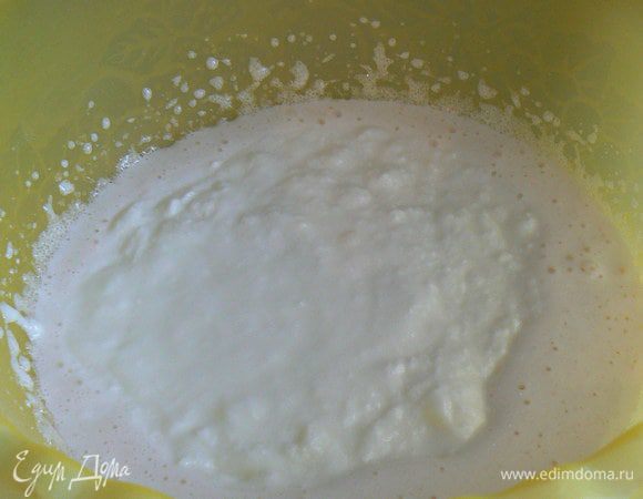 добавить йогурт