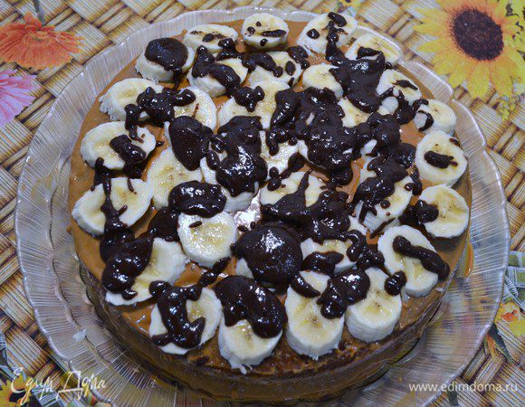 Шоколад растопить и распределить по бананам