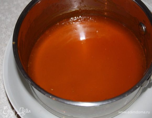 И поставьте сотейник в холодную воду на 2-3 минуты.