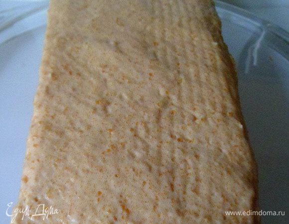  обмазываем  кремом наш торт