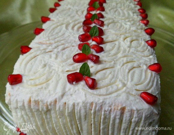  украшаем зернами граната и листиками мяты и отправляем в холодильник на пару часов