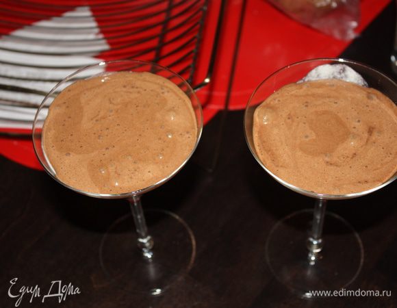 Выкладываем в креманки или стаканчики слоями,как Вам нравится.