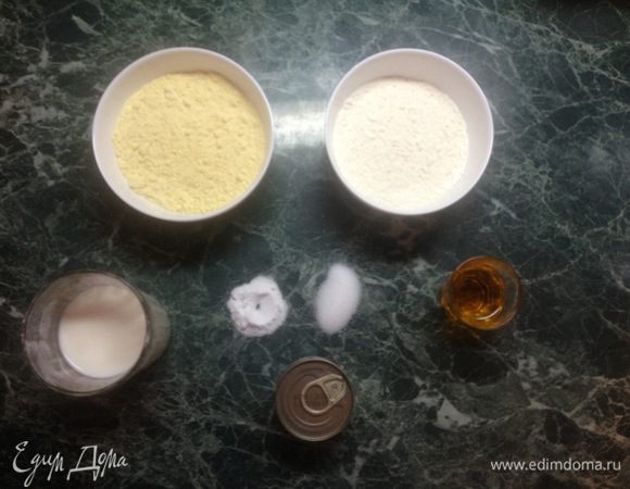 Смешать все ингредиеты и замесить тесто. 