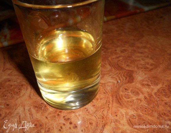 Добавить лимончелло или любой ликер.