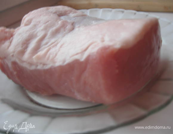 Мясо помыть, вытереть салфетками.