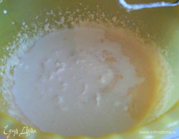 добавить кефир