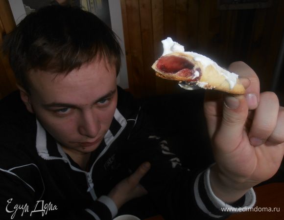 А вот и разрезик,кому интересно!Утром старший сын пришёл с работы и снял пробу и очень нахваливал...