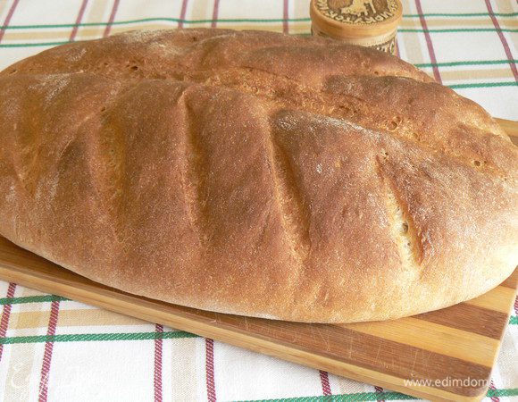 Выпекать:
250 градусов с паром 15 минут
200 градусов 40 минут без пара. 