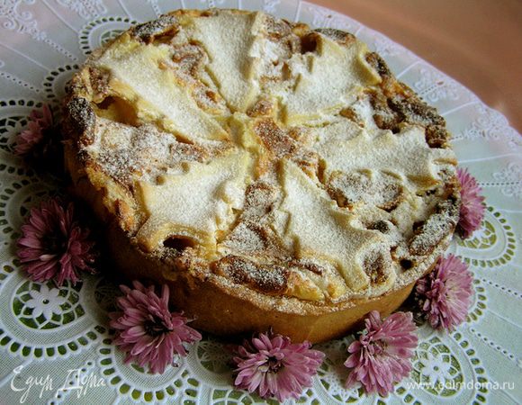 Перед подачей посыпать сахарной пудрой для "снежного покрова" ёлочек :)
