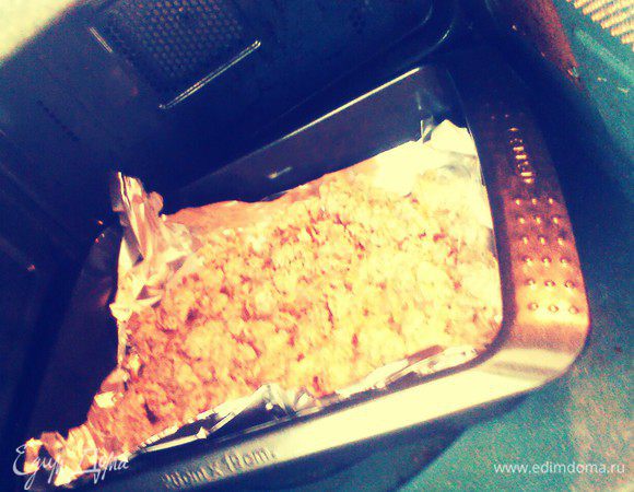 Поставить мюсли в духовку на 7 минут. Остудить.