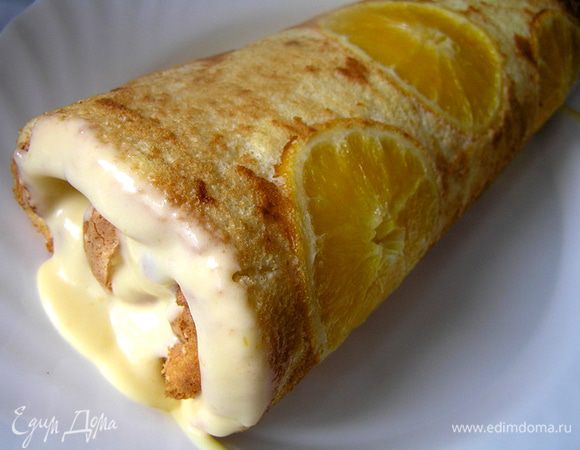 и так же аккуратно завернуть обратно в рулет уже без бумаги и полотенца. Убрать в холодильник на несколько часов.
