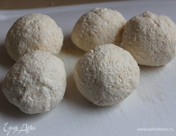 Сделайте «колобочки».