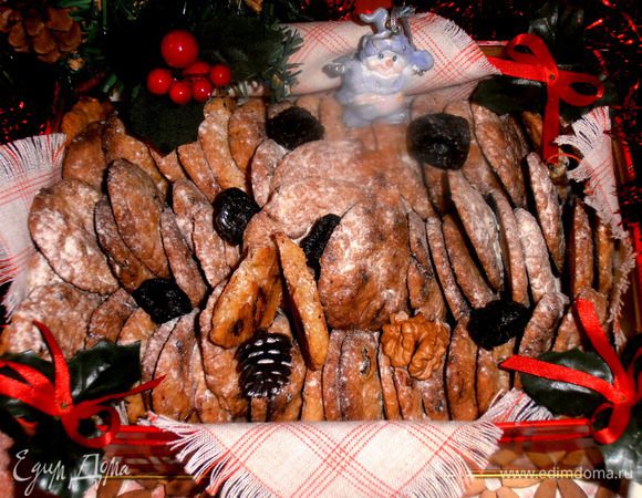 Печенье именно для любителей хрустящей выпечки! Когда я обрезала коржи в тортике, на вкус они были очень похожи на это печенье.