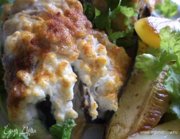 Ну вот наша рыбка готова и картошечка с цукини подошли с пылу с жару!!!