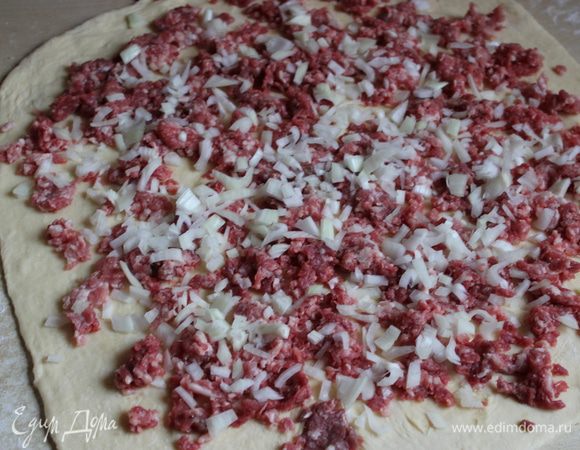 Далее — лук.