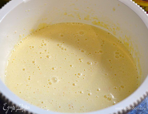 Тесто должно быть достаточно жидким.