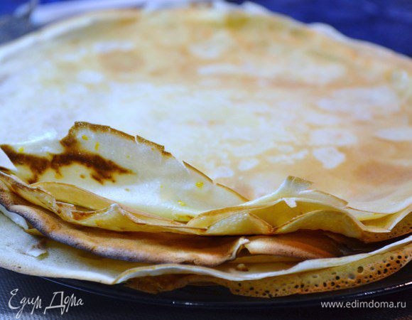 Из этого количества ингредиентов получается 23 тоненьких блинчика.