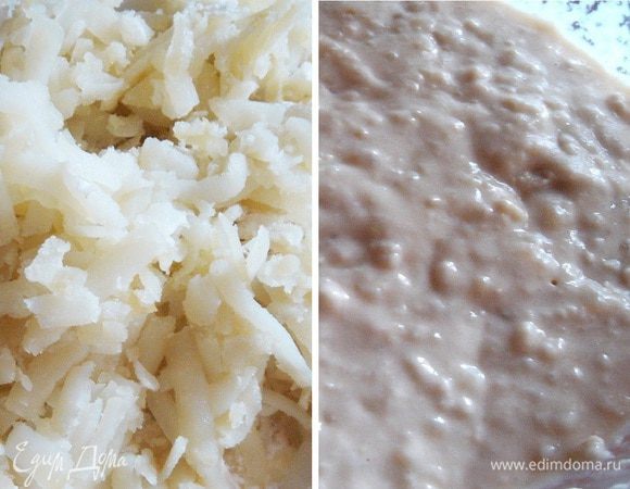 Муку просеять в глубокую миску с солью. В муку добавить немного взболтанные яйца и дрожжевую смесь. Замесить тесто. Отваренный картофель (можно тёплый) натереть на крупной тёрке и вмешать в тесто. Затянуть миску пищевой плёнкой и убрать в тёплое место минут на 40-50.