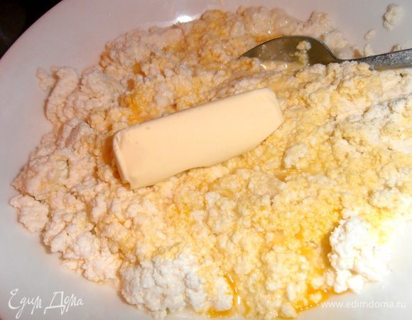 Сливочное масло,соду и соль по вкусу (у меня 1 ч.л. соли)