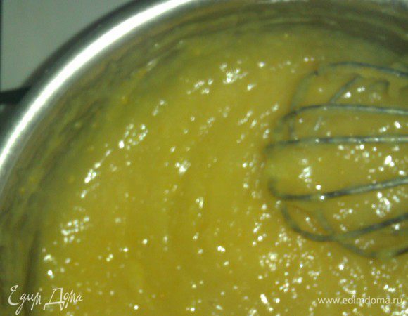 Довести до сильного загустения. (один раз добавила чайную ложку мятного ликера  - понравилось только мне…)
Остудить полностью. Можно было бы и процедить через сито, но я люблю «посторонние вмешательства» 
