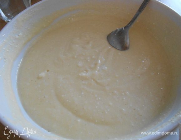 Тщательно размешать с творогом...