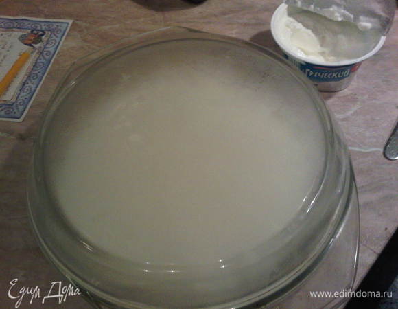 Накрываем плотно крышкой.