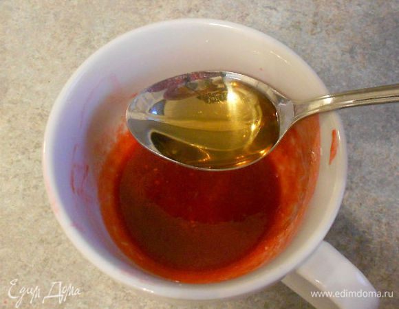 Снять с огня и остудить. По желанию добавить 1 ст. л. ликёра или коньяка. Получилась пропитка для бисквита.