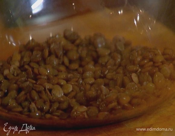 Чечевицу отварить до готовности согласно инструкции на упаковке.