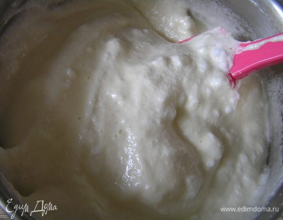  аккуратно перемешивая лопаточкой.
