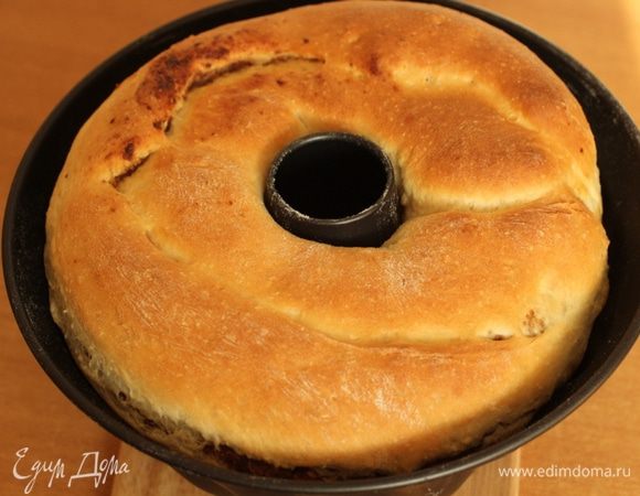 Выпекать 50 минут в разогретой до 180 градусов духовке.