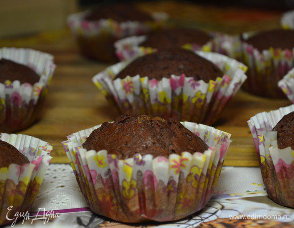 Выпекать кексы около 25-30 мин.