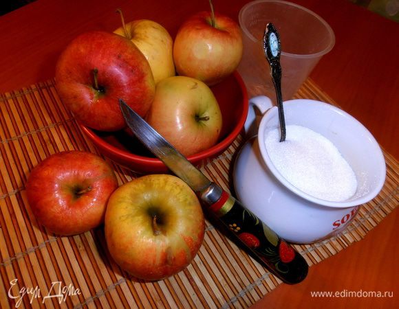 Простые средние яблочки, можно кислые...