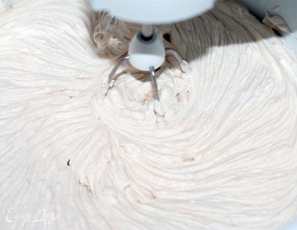 Взбивать до густоты.