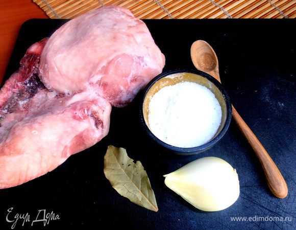 Поставим вариться бульон заранее.