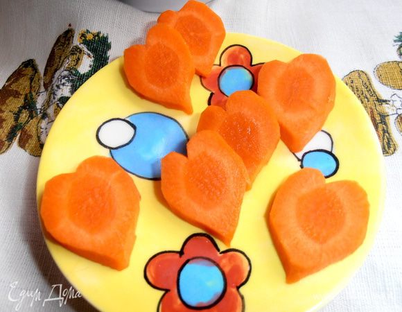 И подаём к супчику для контраста морковного вкуса!