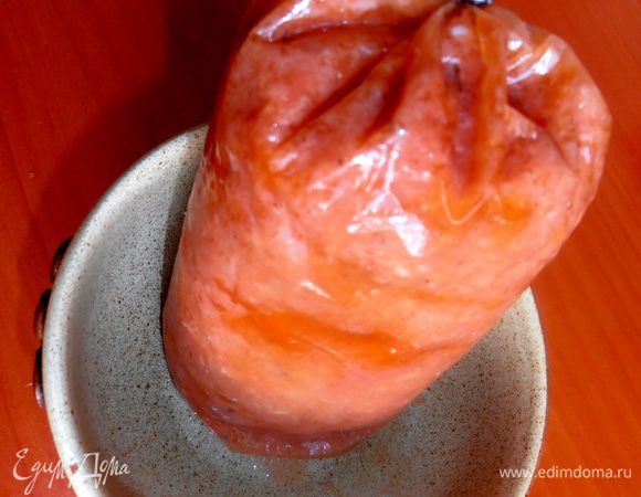 Фарш и тесто заранее размораживаем...